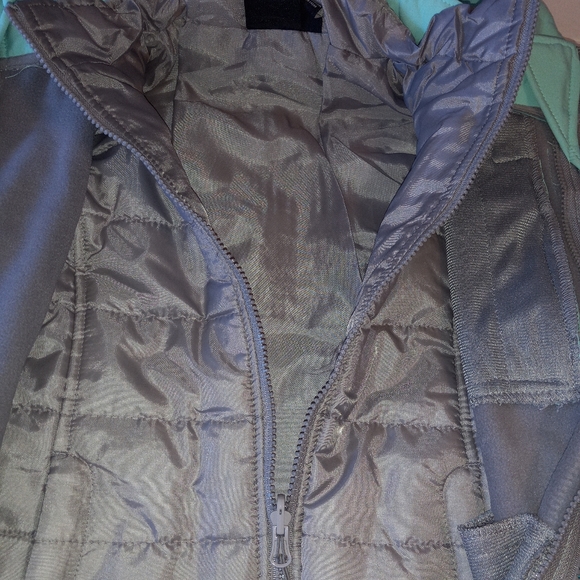 COPY - Reebok Little & Big Girls Hooded Heavyweight 3-In -1 Jacket - Picture 6 of 12